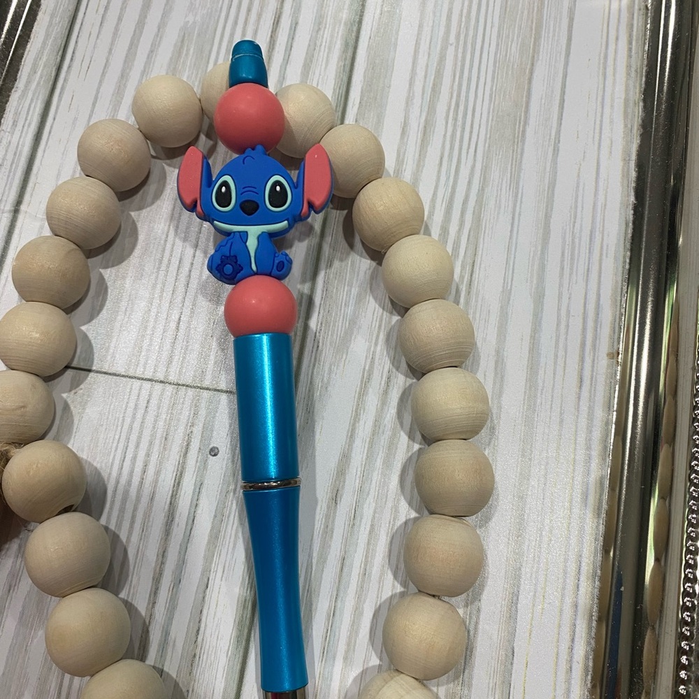 Stitch Beaded Pen
